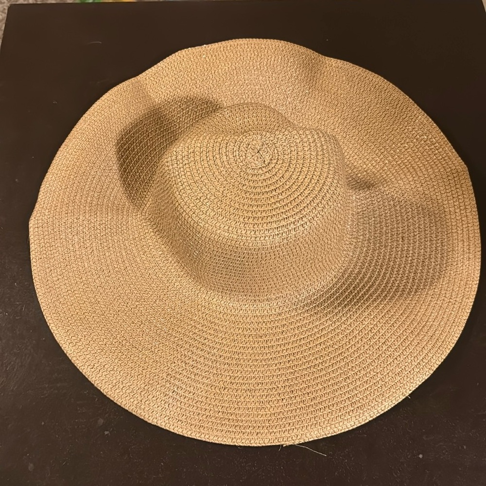 BEACH/SUN Hat